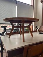 Vintage salontafel, Huis en Inrichting, Ophalen, Zo goed als nieuw, Rond, Minder dan 50 cm