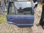 Portier 4Deurs rechts-achter van een Ford Fusion