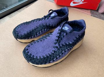 Nike Air Footscape Woven - EU maat 45 - paars beschikbaar voor biedingen
