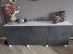Beton look dressoir met verstelbare planken, Huis en Inrichting, Ophalen, Gebruikt, 25 tot 50 cm, 150 tot 200 cm