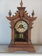 Antieke tafelklok A, Antiek en Kunst, Antiek | Klokken, Ophalen of Verzenden