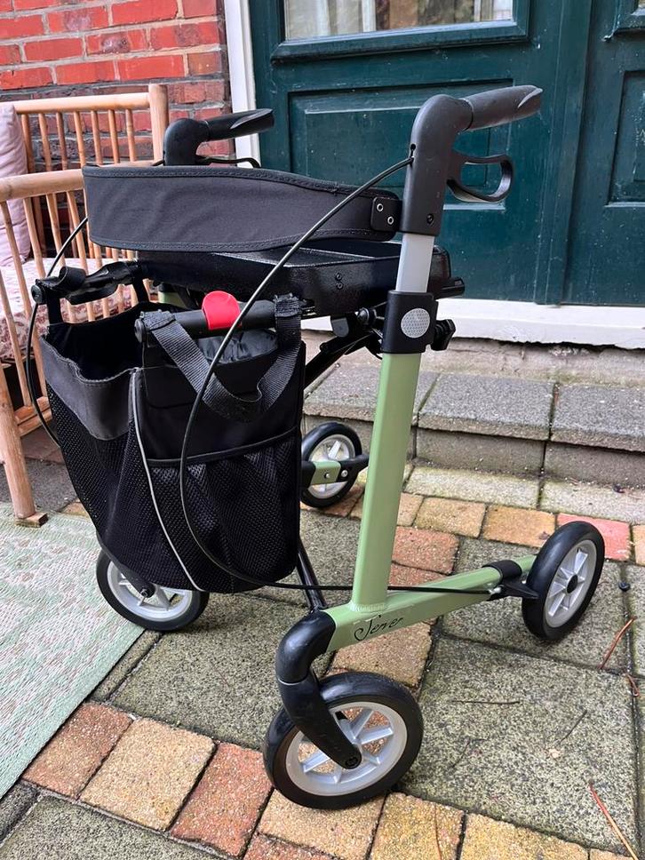 Rollator (in zeer goede staat)., Diversen, Rollators, Zo goed als nieuw, Lichtgewicht, Ophalen