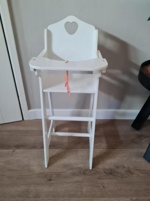 poppenstoel base toys, Kinderen en Baby's, Speelgoed | Poppen, Gebruikt, Babypop, Ophalen of Verzenden