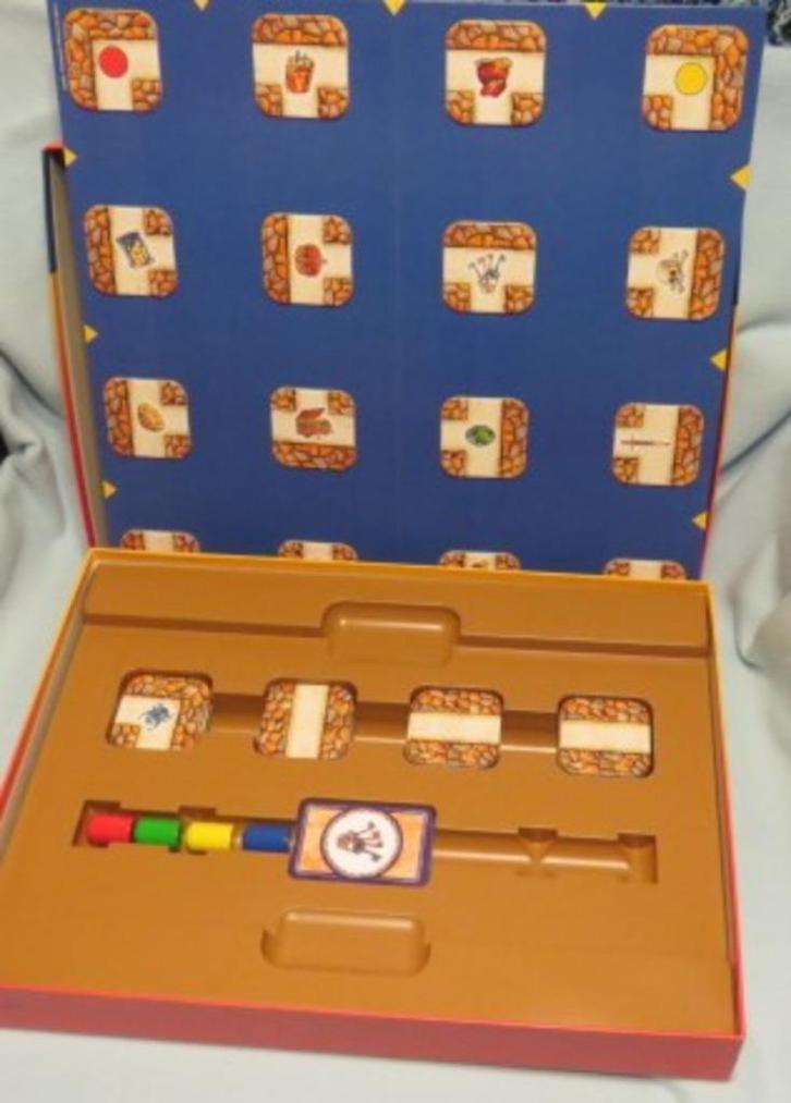 ZGAN Spel De betoverde doolhof, Hobby en Vrije tijd, Gezelschapsspellen | Bordspellen, Zo goed als nieuw, Een of twee spelers