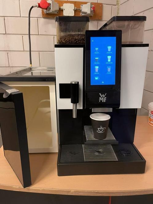 Koffiemachine Wmf 1100S, Witgoed en Apparatuur, Koffiezetapparaten, Zo goed als nieuw, Koffiebonen, Espresso apparaat, Afneembaar waterreservoir