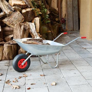 Kruiwagen 80L  robuust en handig voor elke tuinklus of bouw. beschikbaar voor biedingen