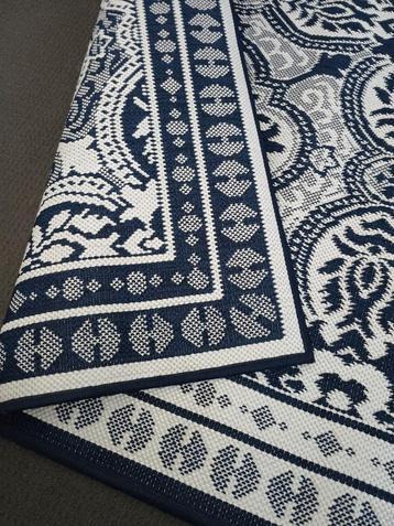 Nieuw prachtig vintage navy-blauw-wit vloerkleed 160 x 220cm beschikbaar voor biedingen