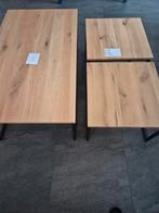 Houten salontafel met zwart metalen frame, Huis en Inrichting, Tafels | Salontafels, Ophalen, Gebruikt, 100 tot 150 cm, Eikenhout