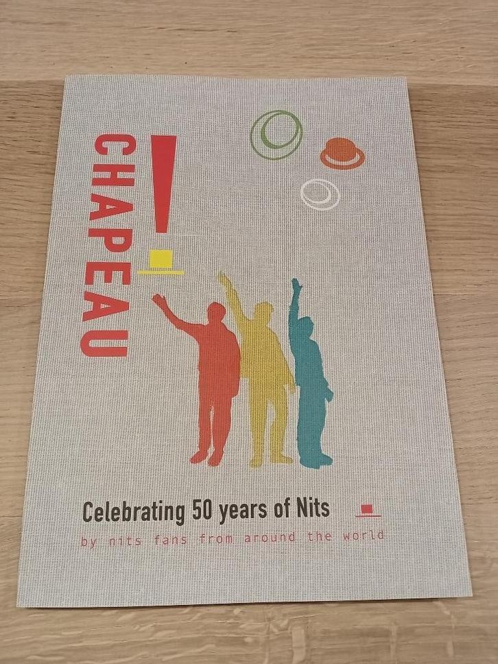 Nits fanboek "Chapeau", nog 4 exemplaren beschikbaar!, Cd's en Dvd's, Cd's | Pop, Nieuw in verpakking, 2000 tot heden, Ophalen of Verzenden