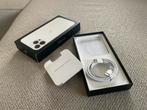Iphone 13 Pro Max Doosje en Originele Laadkabel €15,-, Ophalen, Zo goed als nieuw, Overige typen, Apple iPhone