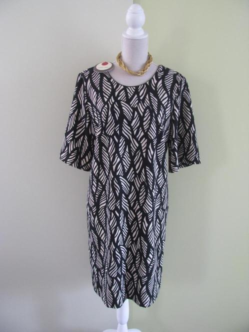 NIEUW * Marie Méro België * jurk Black Swan * maat 40 *, Kleding | Dames, Jurken, Nieuw, Maat 38/40 (M), Zwart, Ophalen of Verzenden