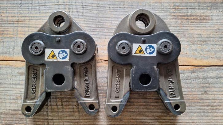 2x geberit mepla 16mm en 20mm persbekken kaken persbek, Auto diversen, Autogereedschap, Zo goed als nieuw, Ophalen of Verzenden