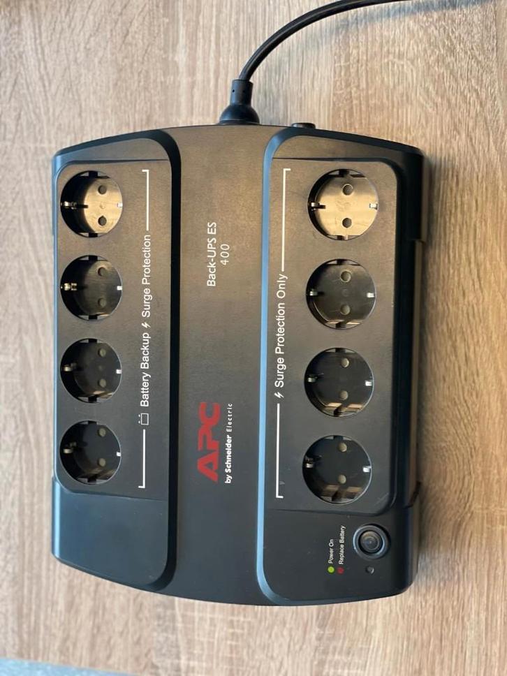 APC Back-UPS ES 400 – 400 VA / 240 W – Tweedehands, Computers en Software, Noodvoedingen (UPS), Zo goed als nieuw, Ophalen of Verzenden