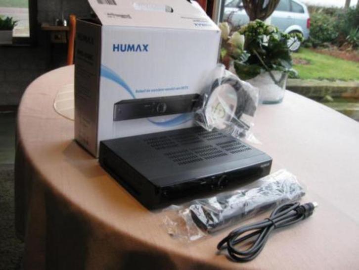 Humax Full HD digitale TV ontvanger, type IRHD 5300C in doos, Audio, Tv en Foto, Decoders en Harddiskrecorders, Zo goed als nieuw