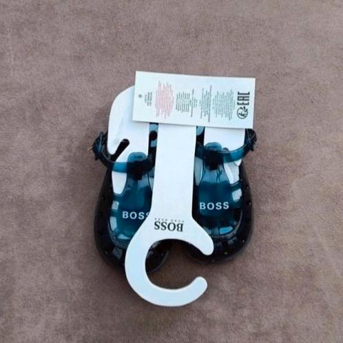 Hugo Boss schoenen maat 27, Kinderen en Baby's, Kinderkleding | Schoenen en Sokken, Nieuw, Schoenen, Jongen, Ophalen of Verzenden