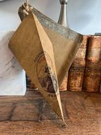 OUDE TABAKSZAK VAN DER CRUYSSEN, Verzamelen, Rookartikelen, Aanstekers en Luciferdoosjes, Ophalen of Verzenden, Zo goed als nieuw