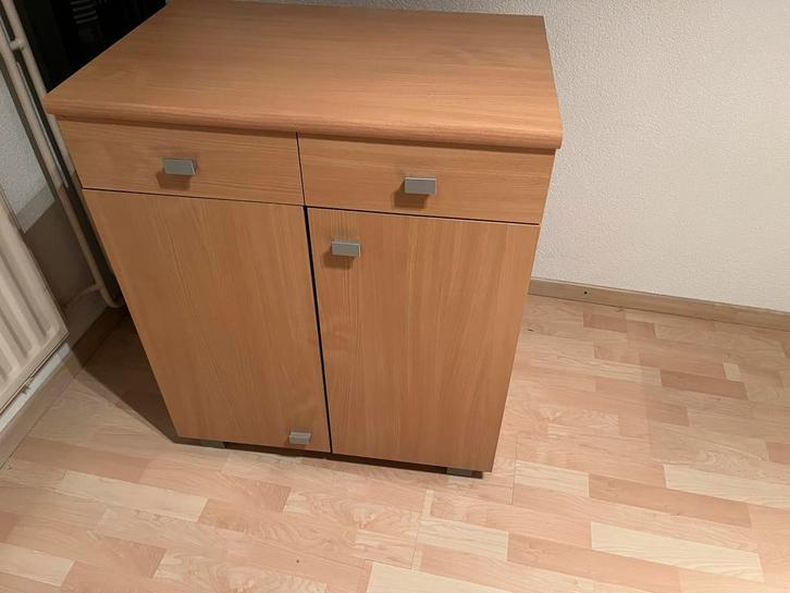 Nette houten commode / dressoir 745090 cm, Huis en Inrichting, Kasten | Overige, Zo goed als nieuw, Ophalen