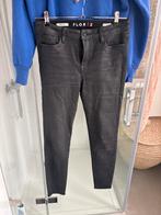 Florez jeans Bobbi maat 31/32 zwart met coating, Ophalen of Verzenden, Zo goed als nieuw, Zwart, W30 - W32 (confectie 38/40)