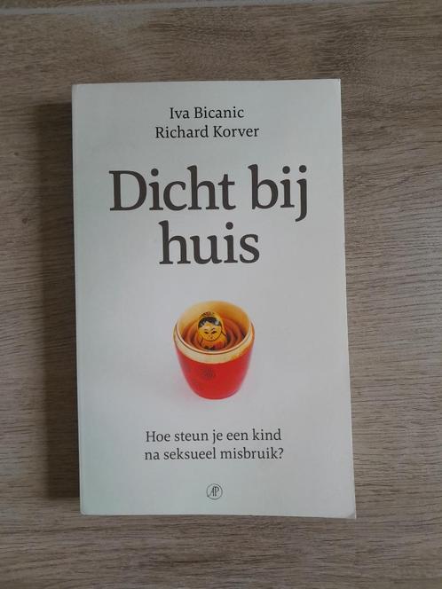 Dicht bij huis, Boeken, Overige Boeken, Zo goed als nieuw, Ophalen of Verzenden