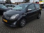 Renault Twingo 1.2-16V Night & Day, Auto's, Renault, Twingo, Gebruikt, 4 cilinders, 4 stoelen