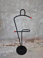 Unieke vintage dressboy zwart met rode accenten, Ophalen, Zo goed als nieuw