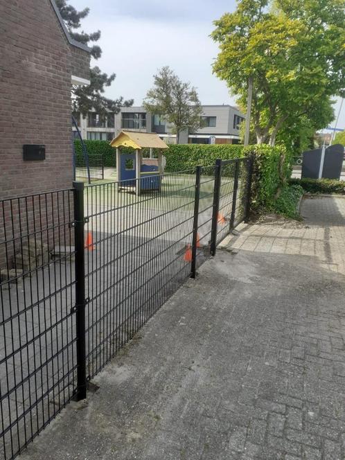 Dubbelstaafmat hekwerk NIEUW 143 cm Hoog COMPLEET (8/6/8), Tuin en Terras, Tuinhekken en Hekwerk, Nieuw, Dubbelstaafmat hekwerk