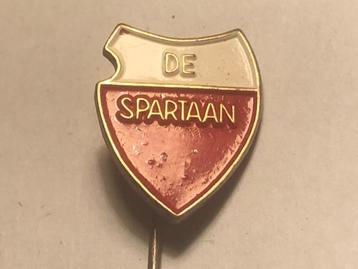 Metalen DE SPARTAAN AMSTERDAM VOETBALCLUB Speld (Rood/Wit). beschikbaar voor biedingen
