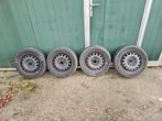 Winterbanden set 155/65R14 - Aygo, 107, C1, Auto-onderdelen, Banden en Velgen, Ophalen, 14 inch, 155 mm, Banden en Velgen