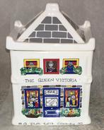 Wade Tea Caddy The Queen Victoria a Pub NIEUW Gemerkt DE., Antiek en Kunst, Curiosa en Brocante, Verzenden