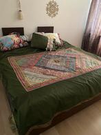 Nieuwe geborduurde sprei, Ophalen of Verzenden