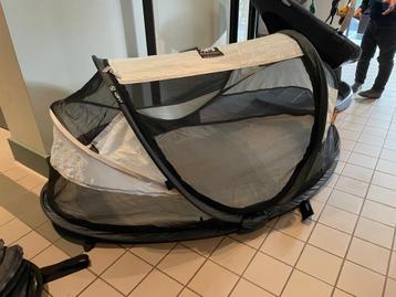 Deryan peutertent met matras beschikbaar voor biedingen