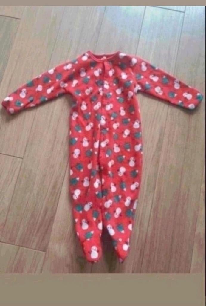 Kerstpakje/onesie maat 86, Kinderen en Baby's, Babykleding | Maat 86, Ophalen of Verzenden, Zo goed als nieuw, Jongetje of Meisje