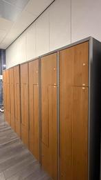 Metalen lockers/ kasten - 4 deuren, Ophalen, Zo goed als nieuw