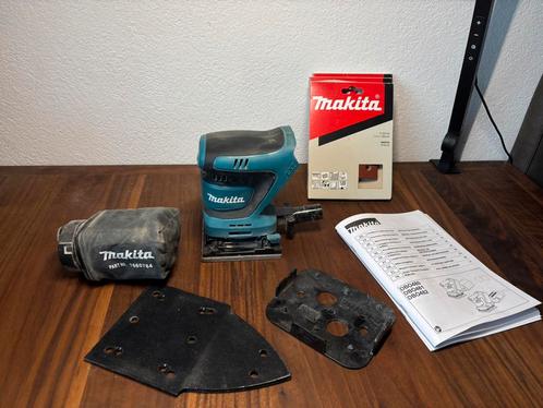Makita acu schuurmachine DB0480 body, Doe-het-zelf en Verbouw, Gereedschap | Schuurmachines, Zo goed als nieuw, Vlakschuurmachine