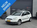 Ford Fiesta 1.3 Ambiente APK T/M 7-26 | Lichtmetalen Velgen, 1299 cc, Stof, Gebruikt, 4 cilinders