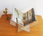 Glazen vintage boekenstandaard. Retro lectuurbak, goud, Ophalen, O, O, O