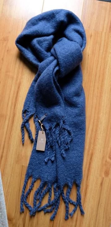 Nieuw: Grote Mucho Gusto omslagdoek sjaal blauw 200x50 cm beschikbaar voor biedingen