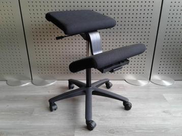 Variér (Stokke) Wing (Zwart/Zwart), in Nieuwstaat! beschikbaar voor biedingen