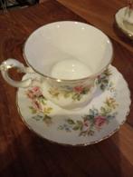 Vintage Royal Albert kop en schotel, Ophalen of Verzenden