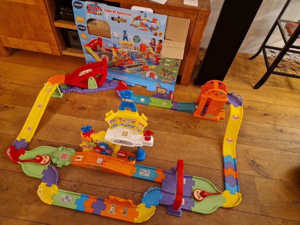 Toet toet auto's Super RC Racecircuit, Kinderen en Baby's, Speelgoed | Vtech, Gebruikt, Ophalen