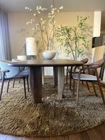 Artisan Nilu eettafel Notenhout SHOWROOMMODEL, Huis en Inrichting, Tafels | Eettafels, 100 tot 150 cm, 200 cm of meer, Ophalen of Verzenden