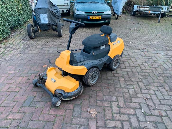 Stiga zitmaaier en loopmaaier opknapper, Tuin en Terras, Grasmaaiers, Gebruikt, Ophalen