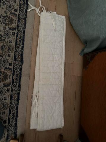 Ledikantrand wit beschikbaar voor biedingen