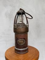 Antieke oude mijnwerkerslamp put steenkoolmijn, Ophalen of Verzenden