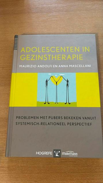 Anna Mascellani - Adolescenten in gezinstherapie beschikbaar voor biedingen