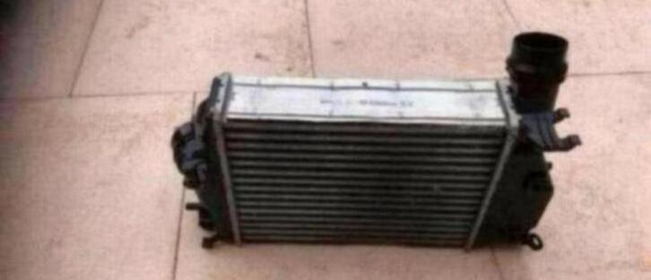 Intercooler (origineel) Renault Megane 4 (bj.2018), i.g.st., Auto-onderdelen, Airco en Verwarming, Renault, Gebruikt, Ophalen of Verzenden