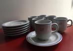 12 delig koffie servies crème wit/blauw Royal Mosa Holland, Huis en Inrichting, Keuken | Servies, Keramiek, Nieuw, Ophalen of Verzenden