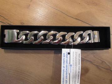 Bukovsky armband 21 cm beschikbaar voor biedingen