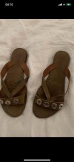 Noosa slippers bruin maat 39, Kleding | Dames, Schoenen, Ophalen of Verzenden, Zo goed als nieuw, Bruin