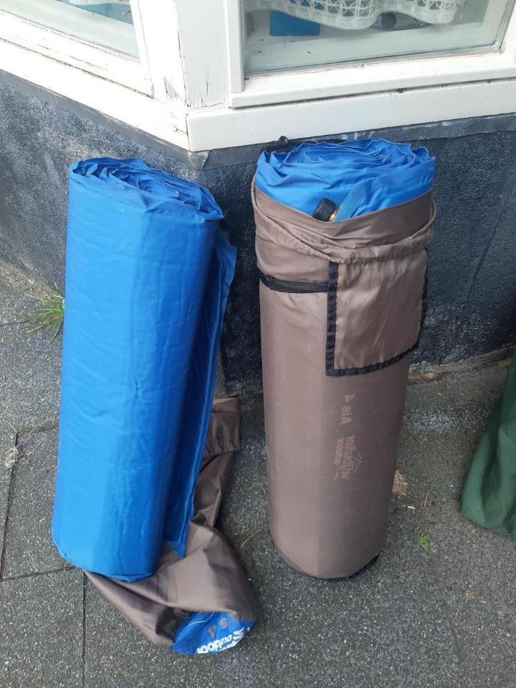 Vrijbuiter Single slaapmat is een lichtgewicht zelfopblazend, Caravans en Kamperen, Slaapmatten, Gebruikt, 1-persoons, Ophalen